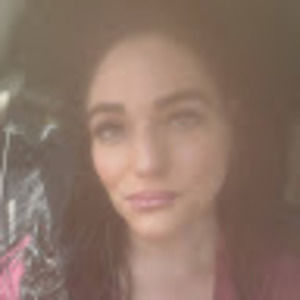 Meet your Posher, Nickie